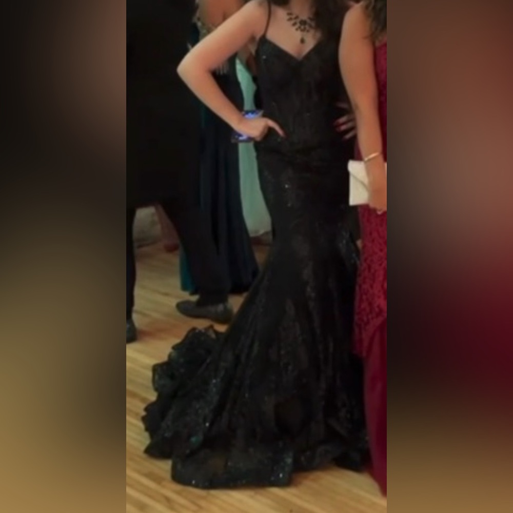 Jovanni dress new style mermaid dress only wear it once